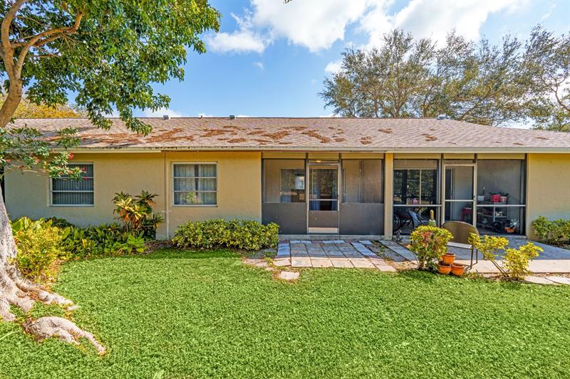 18801 Candlewick Drive Boca Raton FL 33496
