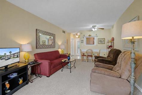 2475 W Golf Boulevard Pompano Beach FL 33064