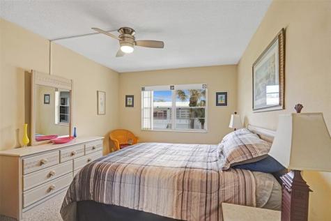 2475 W Golf Boulevard Pompano Beach FL 33064
