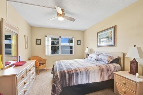 2475 W Golf Boulevard Pompano Beach FL 33064