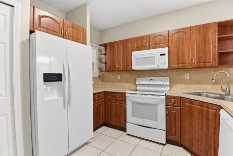 885 SW 6th Court Homestead FL 33034