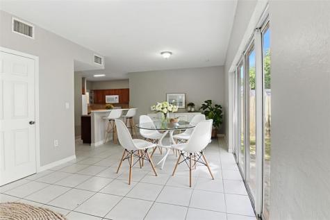 885 SW 6th Court Homestead FL 33034