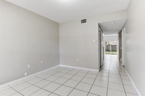 885 SW 6th Court Homestead FL 33034