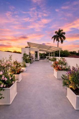 3037 Elizabeth Street Miami FL 33133