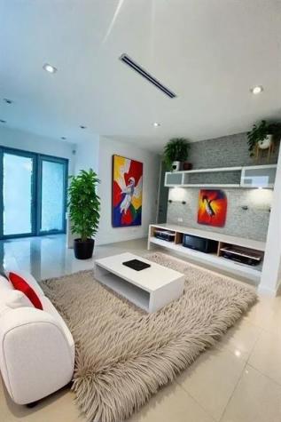 3037 Elizabeth Street Miami FL 33133