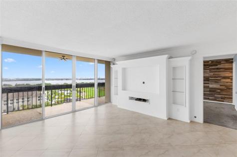 2400 Presidential Way West Palm Beach FL 33401