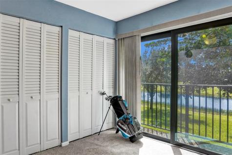 2070 SW 90th Avenue Davie FL 33324