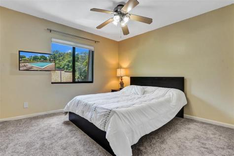 2070 SW 90th Avenue Davie FL 33324