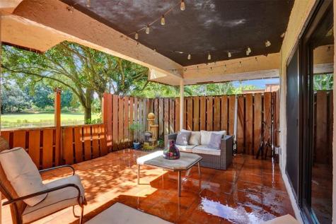 2070 SW 90th Avenue Davie FL 33324