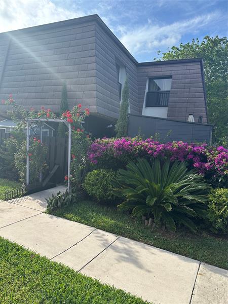 2648 NW 99th Avenue Coral Springs FL 33065