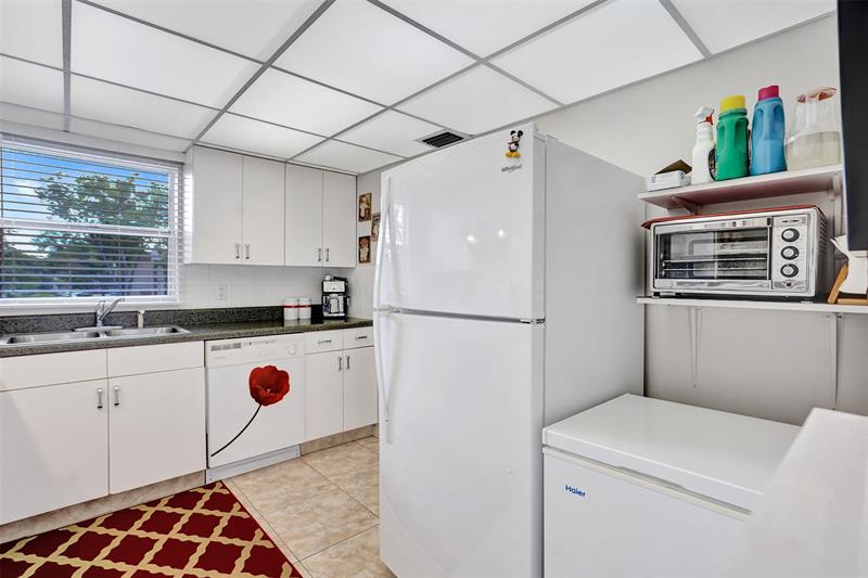 10467 Sunrise Lakes Boulevard Sunrise FL 33322