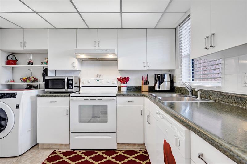 10467 Sunrise Lakes Boulevard Sunrise FL 33322