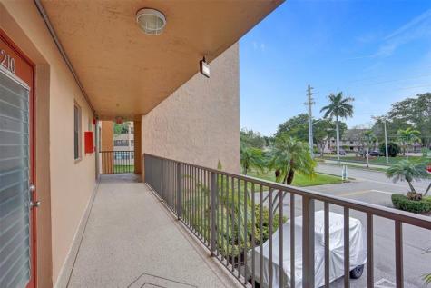 10467 Sunrise Lakes Boulevard Sunrise FL 33322