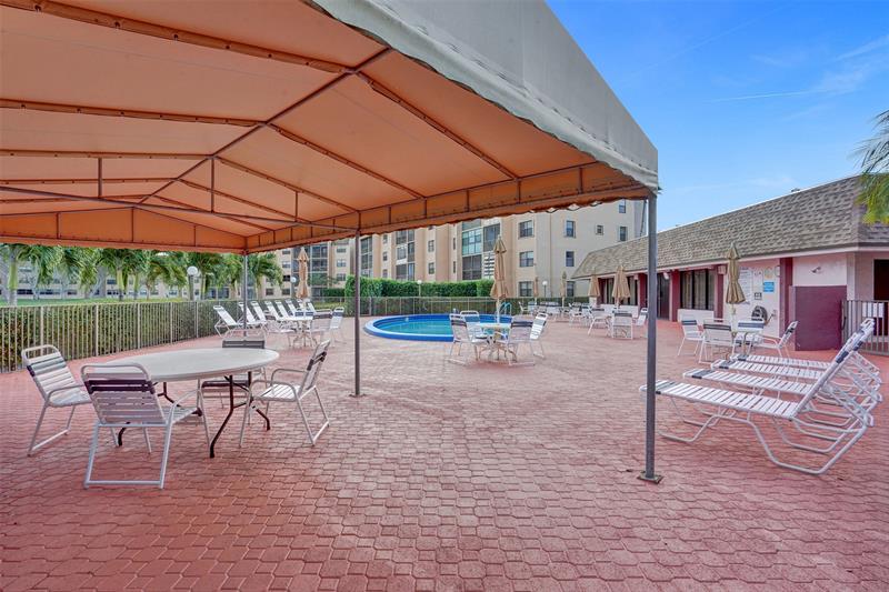 10467 Sunrise Lakes Boulevard Sunrise FL 33322