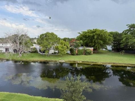 9660 Sunrise Lakes Boulevard Sunrise FL 33322
