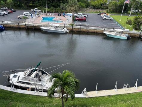 1511 SE 15th Court Deerfield Beach FL 33441