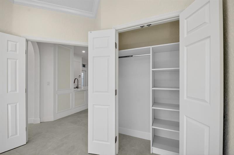 10664 Royal Caribbean Circle Boynton Beach FL 33437