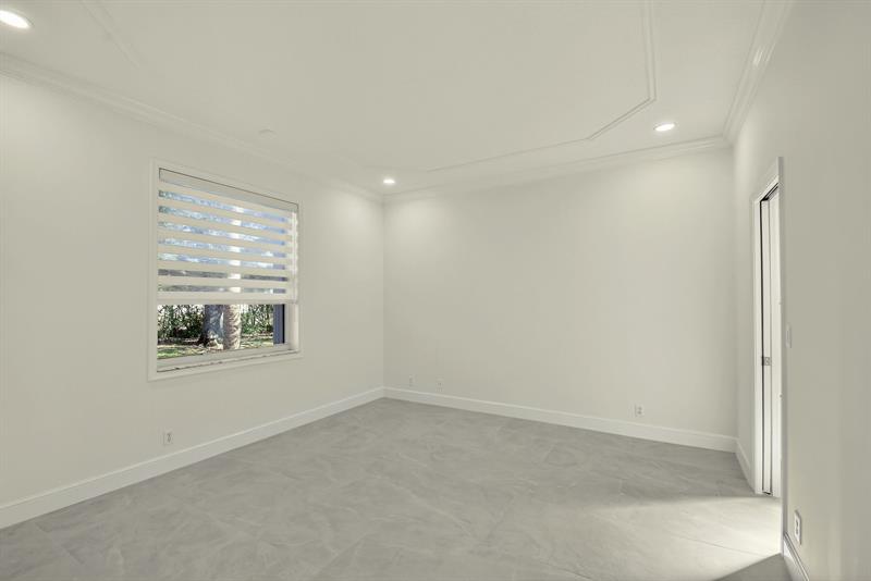 10664 Royal Caribbean Circle Boynton Beach FL 33437