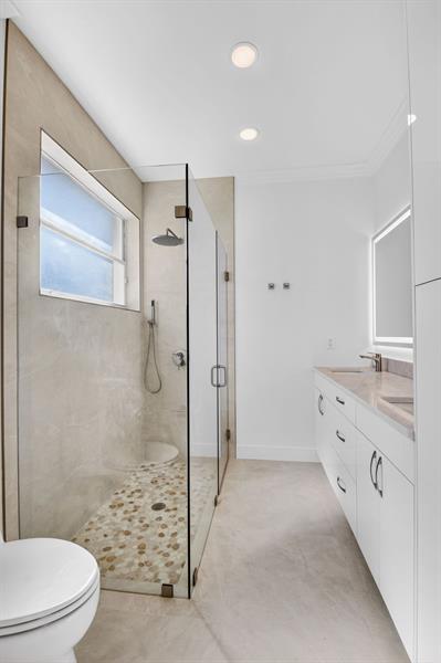 10664 Royal Caribbean Circle Boynton Beach FL 33437