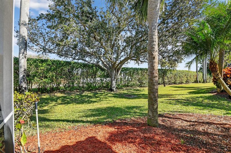 10664 Royal Caribbean Circle Boynton Beach FL 33437