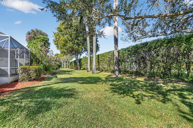 10664 Royal Caribbean Circle Boynton Beach FL 33437