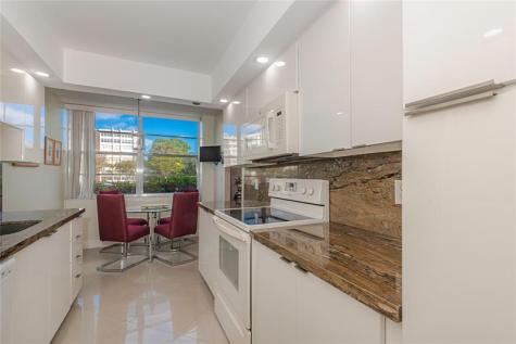 1200 Saint Charles Place Pembroke Pines FL 33026