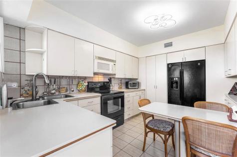 1900 S Ocean Drive Fort Lauderdale FL 33316