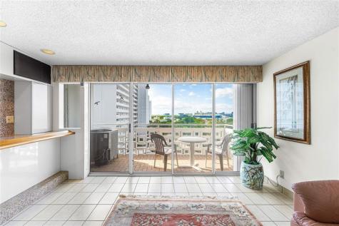 1900 S Ocean Drive Fort Lauderdale FL 33316