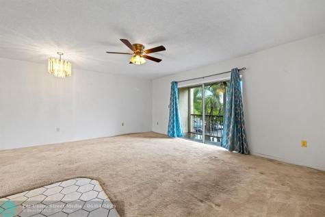 8260 SW 24th Street North Lauderdale FL 33068