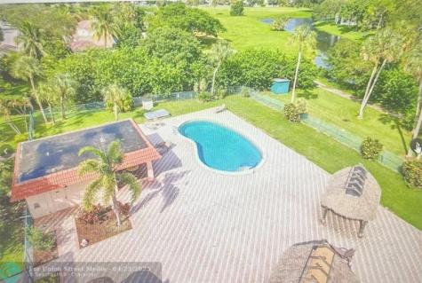 3140 Holiday Springs Boulevard Margate FL 33063