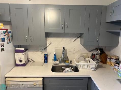 3140 Holiday Springs Boulevard Margate FL 33063