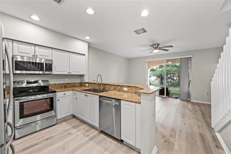 2827 SW 83rd Terrace Miramar FL 33025