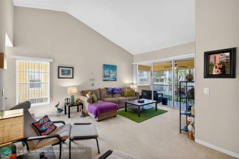 2121 S Ocean Boulevard Lauderdale By The Sea FL 33062