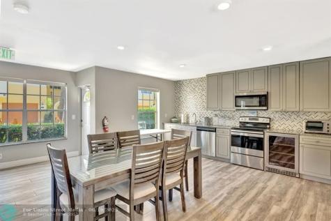 2121 S Ocean Boulevard Lauderdale By The Sea FL 33062