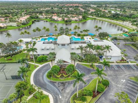 2041 Stonington Terrace West Palm Beach FL 33411