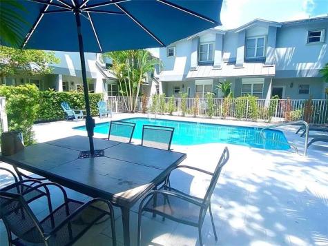 801 SE 16th Court Fort Lauderdale FL 33316