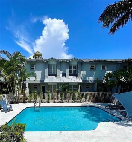 801 SE 16th Court Fort Lauderdale FL 33316