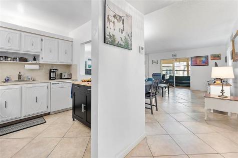 5621 SW 2nd Court Margate FL 33068