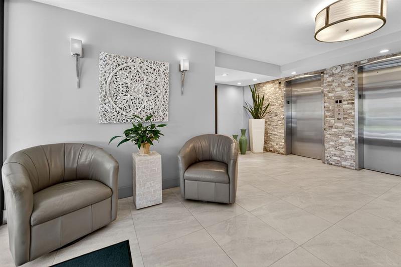 575 Oaks Lane Pompano Beach FL 33069