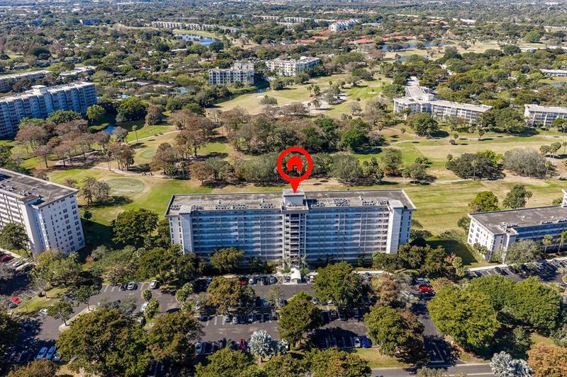 575 Oaks Lane Pompano Beach FL 33069