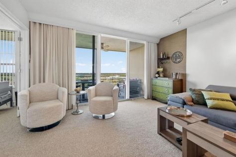575 Oaks Lane Pompano Beach FL 33069
