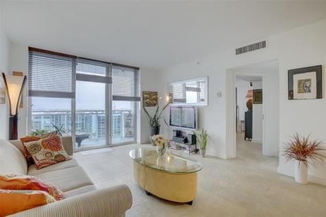 3000 S Ocean Drive Hollywood FL 33019