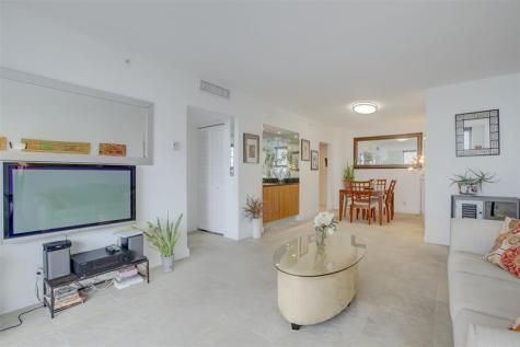 3000 S Ocean Drive Hollywood FL 33019