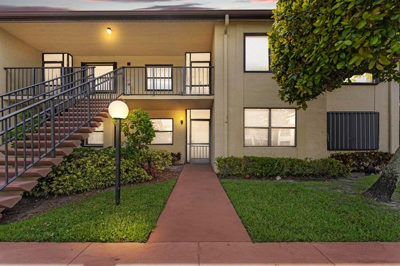 7843 Willow Spring Drive Lake Worth FL 33467