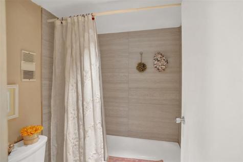 8415 Forest Hills Drive Coral Springs FL 33065