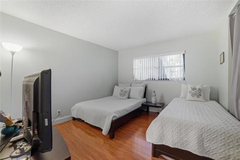 7653 NW 79th Avenue Tamarac FL 33321