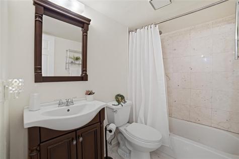 7653 NW 79th Avenue Tamarac FL 33321