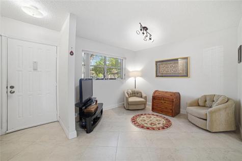 7653 NW 79th Avenue Tamarac FL 33321