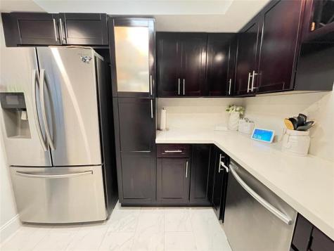 4156 Inverrary Drive Lauderhill FL 33319