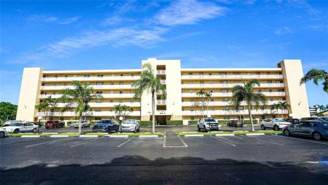 441 SE 3rd Street Dania Beach FL 33004